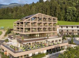 Hotel Fischer, khách sạn ở Bressanone