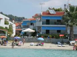 Iris Seafront Apartments