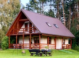 Domek nad Wkrą، مكان عطلات للإيجار في Popielżyn Górny