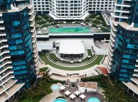 The Pearls Umhlanga, or Oceans Apts