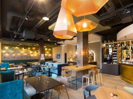 Hotel Indigo Dresden - Wettiner Platz by IHG, hotel in Dresden