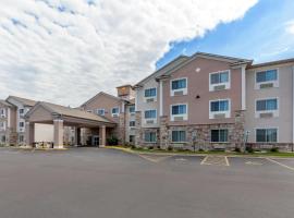 Comfort Suites Delavan - Lake Geneva Area、デラバンのホテル