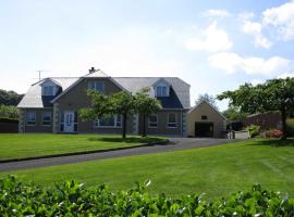 Muff Village Bed & Breakfast, хотел в Muff