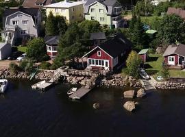 Rantakari Cottage, pet-friendly hotel in Kotka