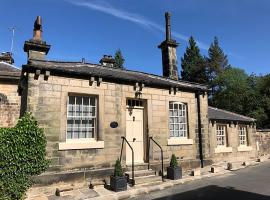 Ewood Cottage *NEW* Exquisite Country Cottage, hotel in Todmorden