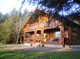 Ballyconnell log cabin，巴利康內爾的度假住所