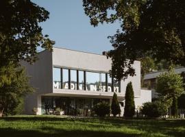 Youth Hostel Trbovlje, hotel s parkiriščem v Trbovljah