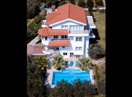 Villa Salo, villa i Labinot i Poshtëm