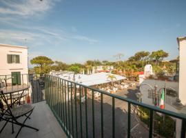 B&B La Piazzetta, hotell i Ischia