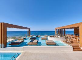 Enorme Santanna Beach, hotel in Ierapetra