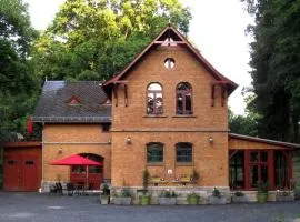 Kutscherhaus am Weiher
