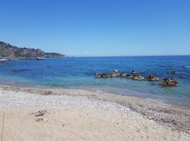 Appartamenti via Lombardo