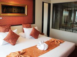 V Verve Service Apartment Hotel, hotel u gradu 'Chachoengsao'