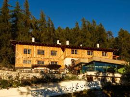 Hotel Alle Ciaspole, hotel i Fondo