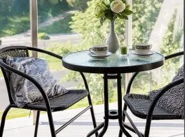 VIP Apartament number 7