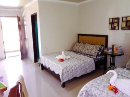 Casa Victoria Resort and Restaurant, Hotel in Pagudpud