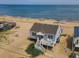 Beach Baby - Kitty Hawk MP 2.5, Oceanfront, 3 Bedrooms, Best Views on the OBX, Pets OK