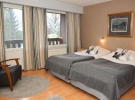 Revontuli Resort Rooms, golf hotel in Hankasalmi