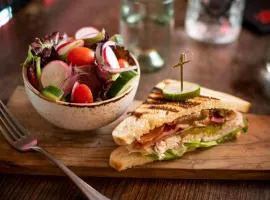 Kimpton Hotel Monaco Philadelphia by IHG