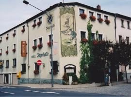 Hotel Jägerhalle, hotel with parking in Falkenstein