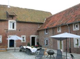 Hoeve Jadoul, hotel with parking in Gingelom