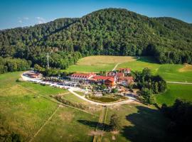 Landgasthof Deutsches Haus KG, hotel u gradu 'Weilheim an der Teck'