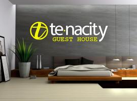 Privāta brīvdienu naktsmītne Tenacity Guesthouse - Riviera Park pilsētā Mafikenga
