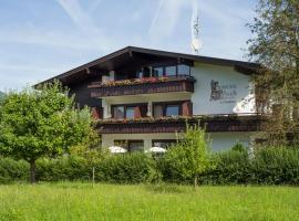 Tirol Appartements Schwaiger, holiday rental in Niederndorf