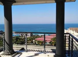 Sancta Maria 10 - Ultimate in luxury & majestic sea views includes private entertainment deck - Free wifi
