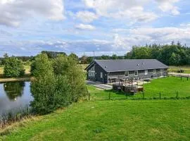 14 person holiday home in Glesborg