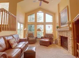 75 Corinthian 3Br 3Ba Spacious Layout, Private Garage townhouse