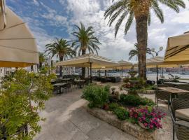 Hotel Concordia, hotelli Trogirissa