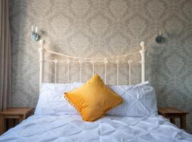 Clovelly Guest House, bed and breakfast en Lyme Regis