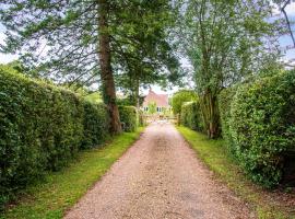 Chambers Place, hotel near Beale Park, Reading