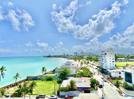 KASA Starfish by the Sea - 8th floor Studio Apt for 2 BALCONY Ocean City View, hotel in San Juan