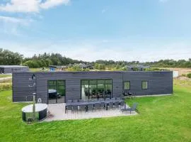 14 person holiday home in Glesborg