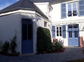 Les Pierres Bleues, B&B in Bar-sur-Aube