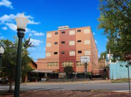 Hotel Estância, hotel en Poços de Caldas