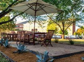 1700 South 2nd, hotel v destinaci Waco