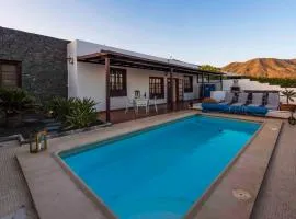 Villa Pola Marinas