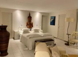 La cactée singulière, hotel v destinaci Béziers