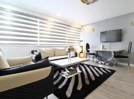 Queen Stay Apartments