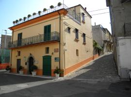 La Casa dellAmericano - Casa d'epoca anni '30, povoljni hotel u gradu 'Aliano'