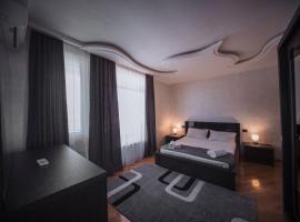 Makos Guest House, hotel in Koetaisi
