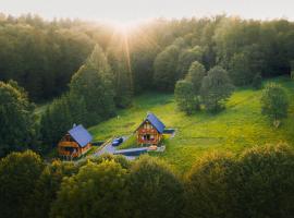 Osada Dzika - domy z bali, ξενοδοχείο σε Uherce Mineralne