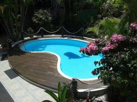 Pousada Praia da Baleia, bed and breakfast en Baleia