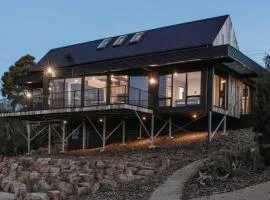 Deviot Boat House