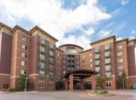 Drury Inn & Suites Flagstaff, hotel en Flagstaff