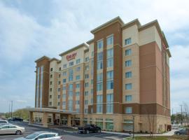 Drury Inn & Suites Pittsburgh Airport Settlers Ridge, хотел в Питсбърг