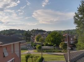 casa alla madonna di Refrancore-Asti, hôtel acceptant les animaux domestiques à Refrancore